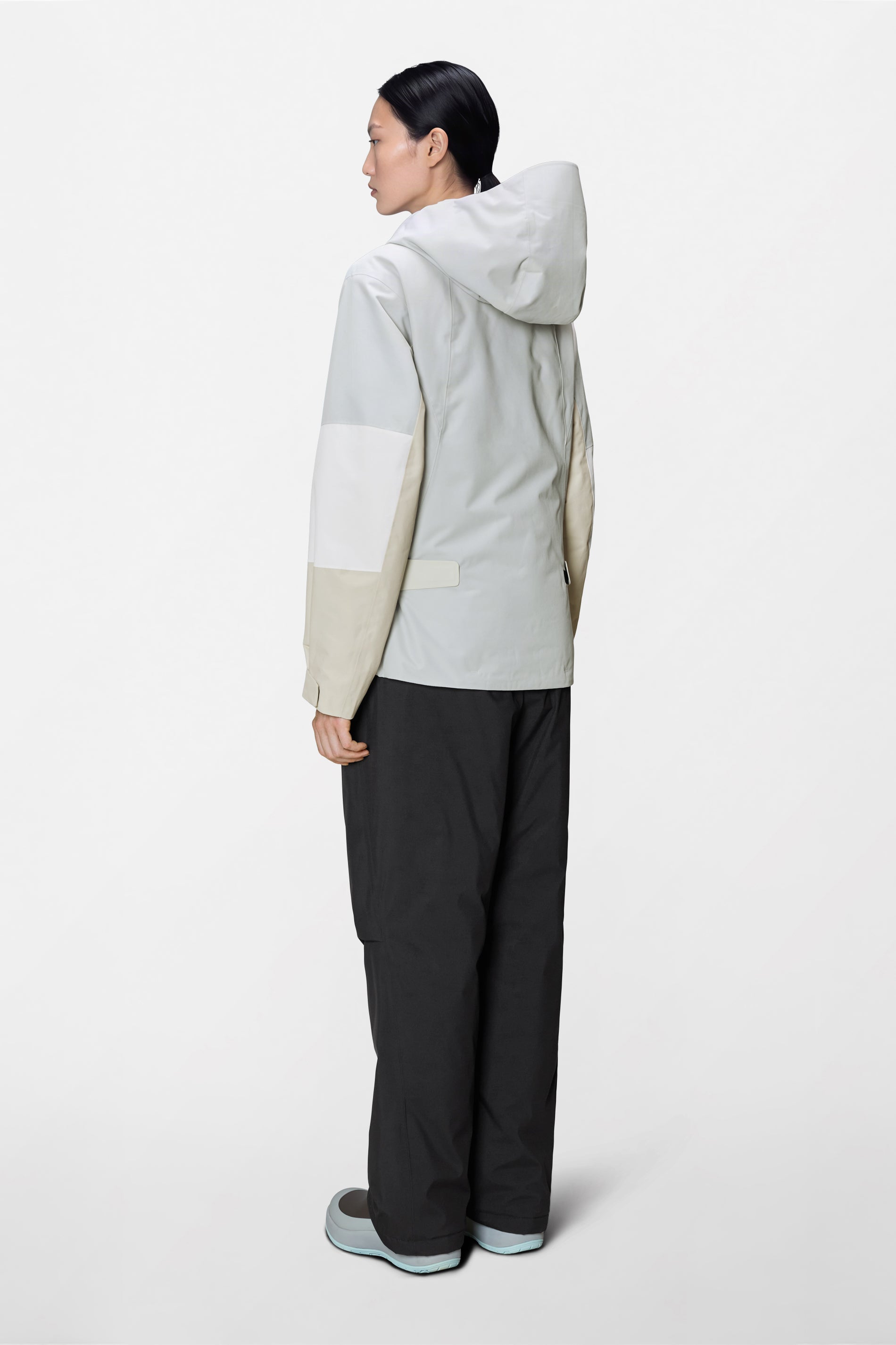 RAINS Niseko Insulated W Jacket  Blizzard Jacket